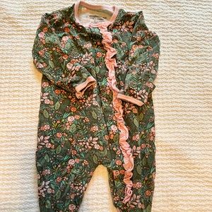 0-3 months girl’s magnetic me modal sleeper